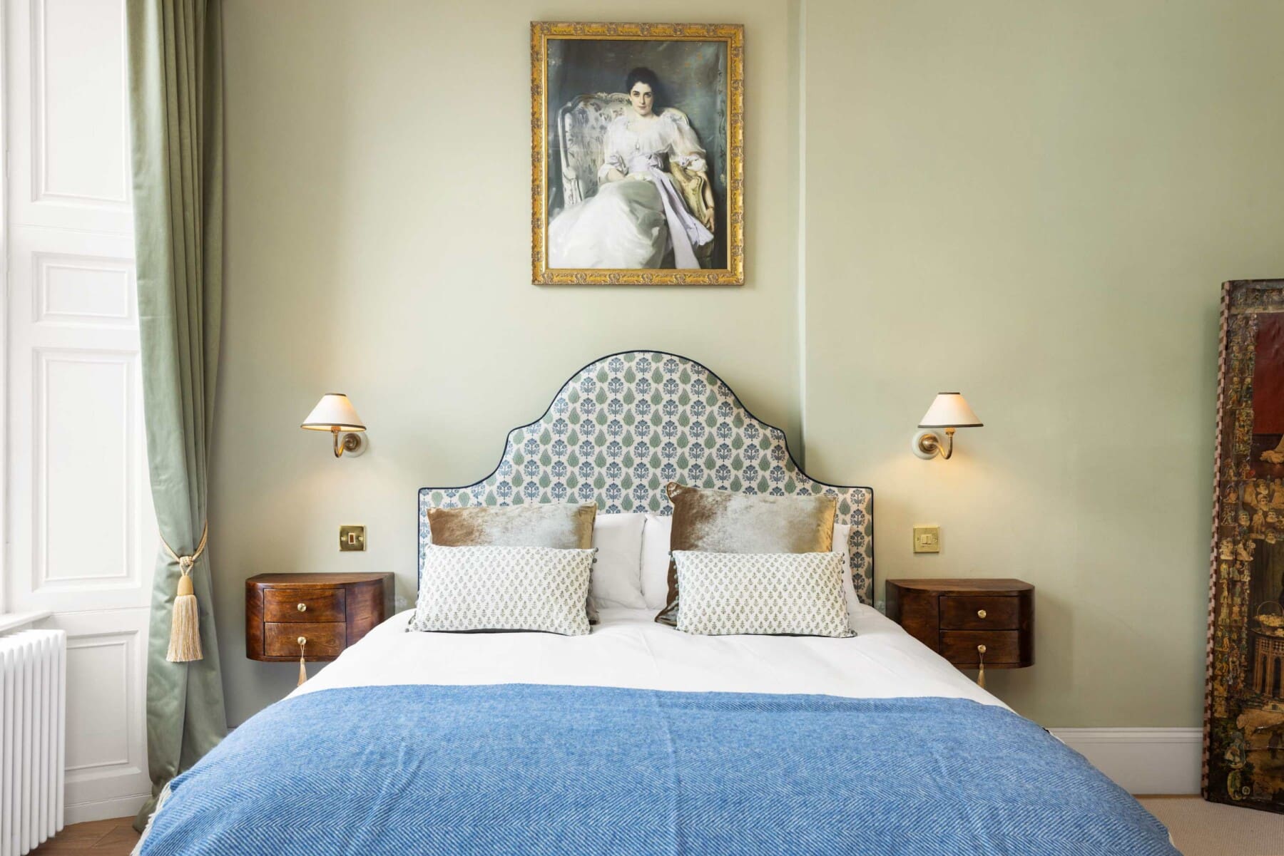 The Townhouse - Leith — Edinburgh EH6 7JH